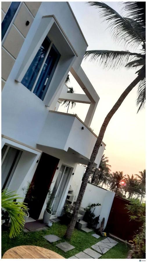 Ayona Beach Villa Katuneriya 外观 照片